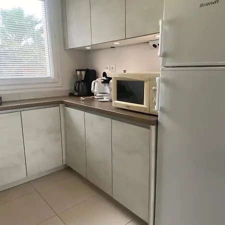 Apartment Bianca Duplex Climatise A 500m De La Serignan